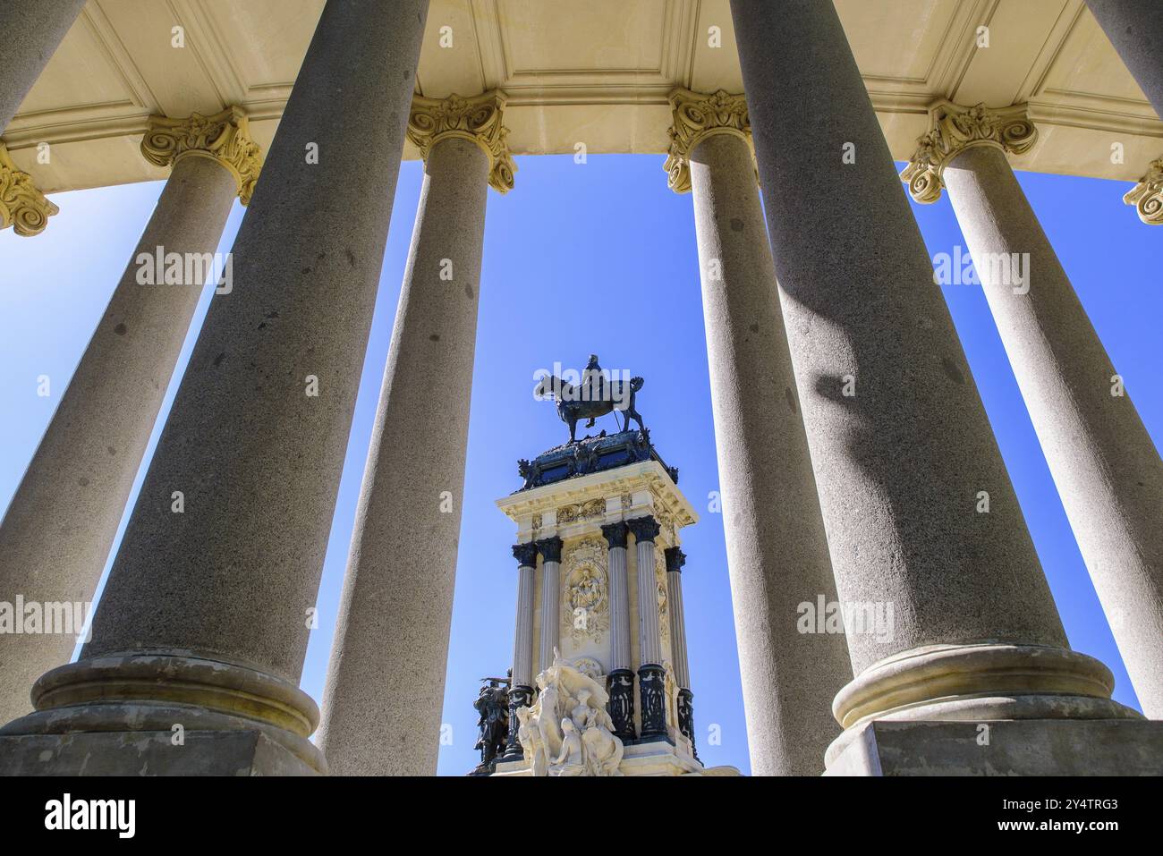 Denkmal für Alfonso XII im Buen Retiro Park, Madrid, Spanien, Europa Stockfoto