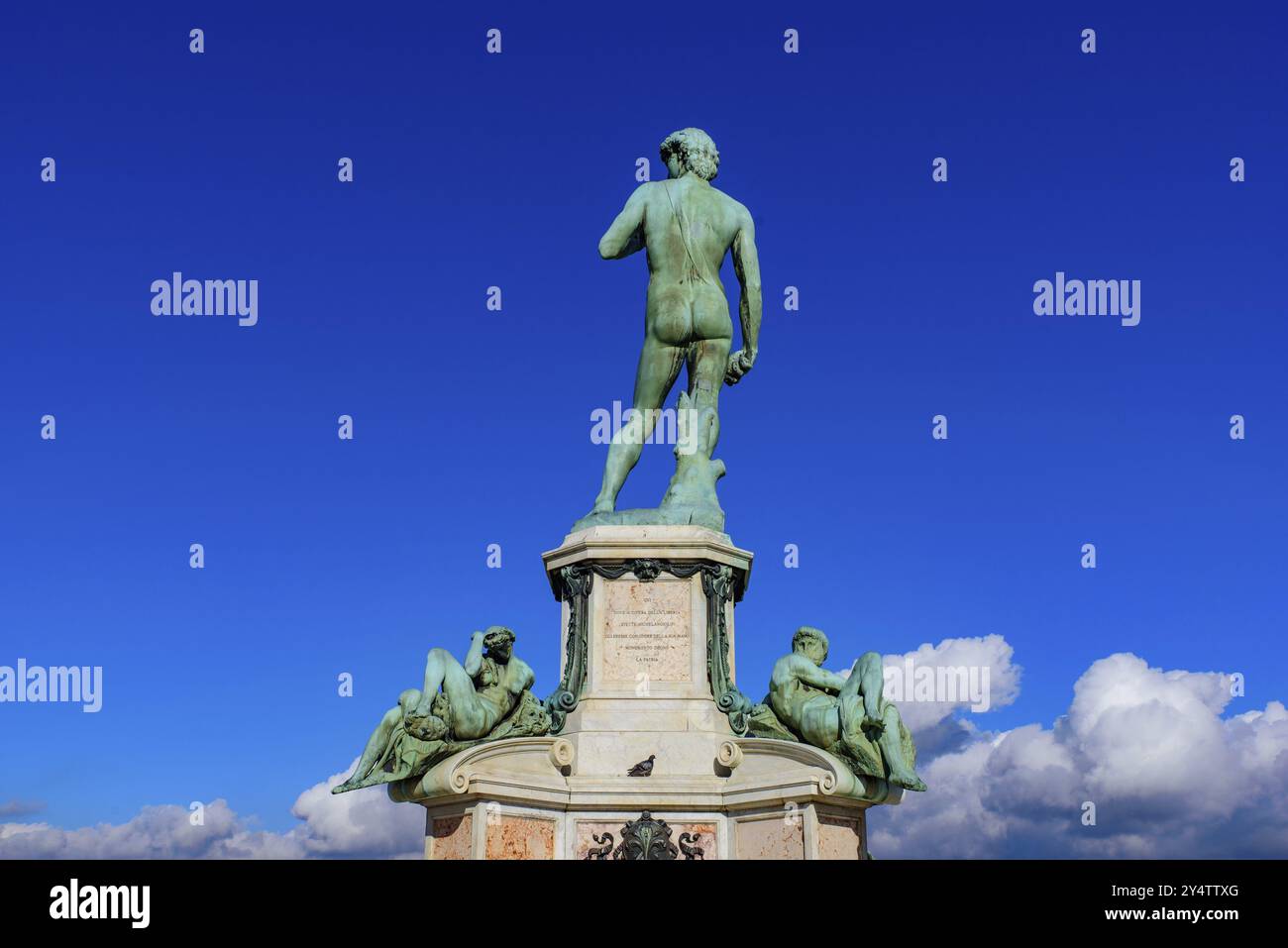 Piazzale Michelangelo (Michelangelo-Platz) mit Bronzestatue von David, der Platz mit Panoramablick auf Florenz, Italien, Europa Stockfoto
