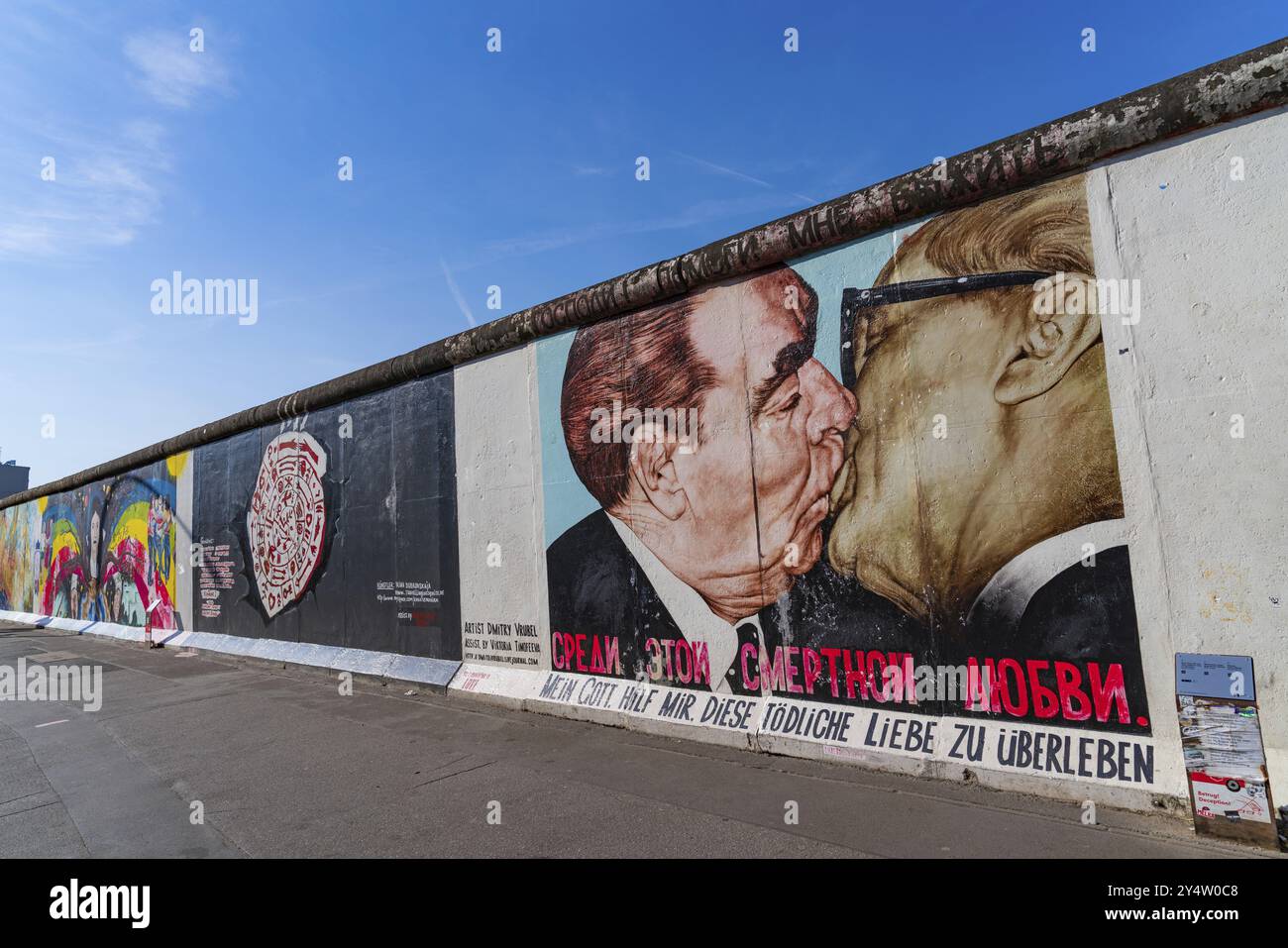 Mein Gott, hilf mir, diese tödliche Liebe in der East Side Gallery in Berlin, Deutschland, Europa zu überleben Stockfoto