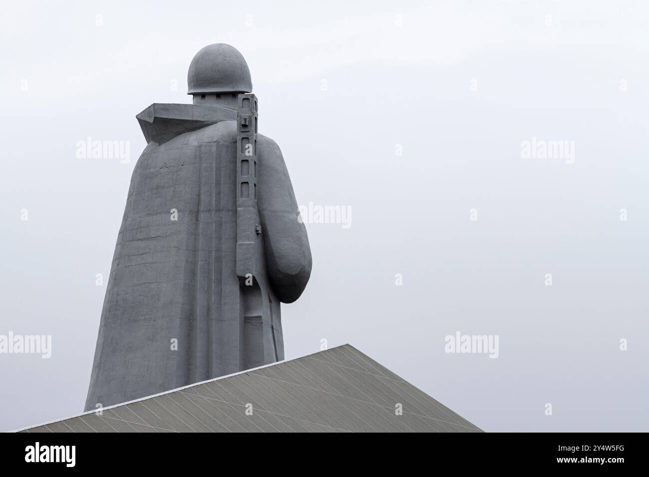 Das Denkmal für den Vaterländischen Krieg (bekannt als das Alesha-Denkmal) in der russischen Hafenstadt Murmansk, Russland. Stockfoto