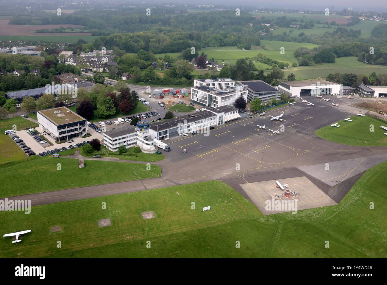08.05.2024 Blick auf den Flugplatz Essen / Mülheim *** 08 05 2024 Blick auf den Flughafen Essen Mülheim Stockfoto