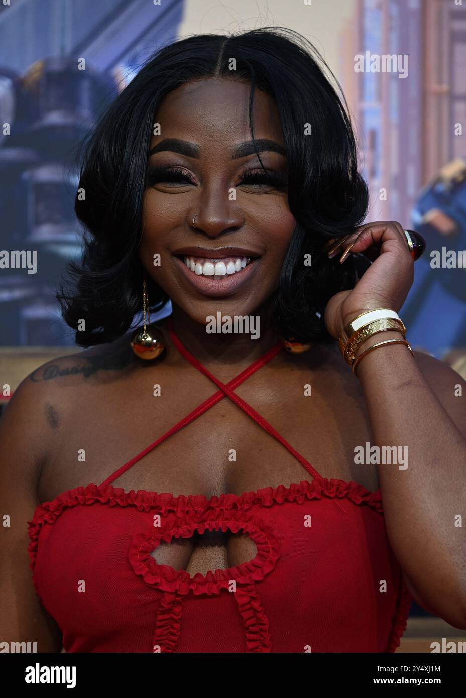 LONDON, GROSSBRITANNIEN. September 2024. Esther Falana nimmt an der Premiere von Transformers One – UK auf dem Cineworld Leicester Square in London Teil. (Foto von 李世惠/siehe Li/Picture Capital) Credit: Siehe Li/Picture Capital/Alamy Live News Stockfoto