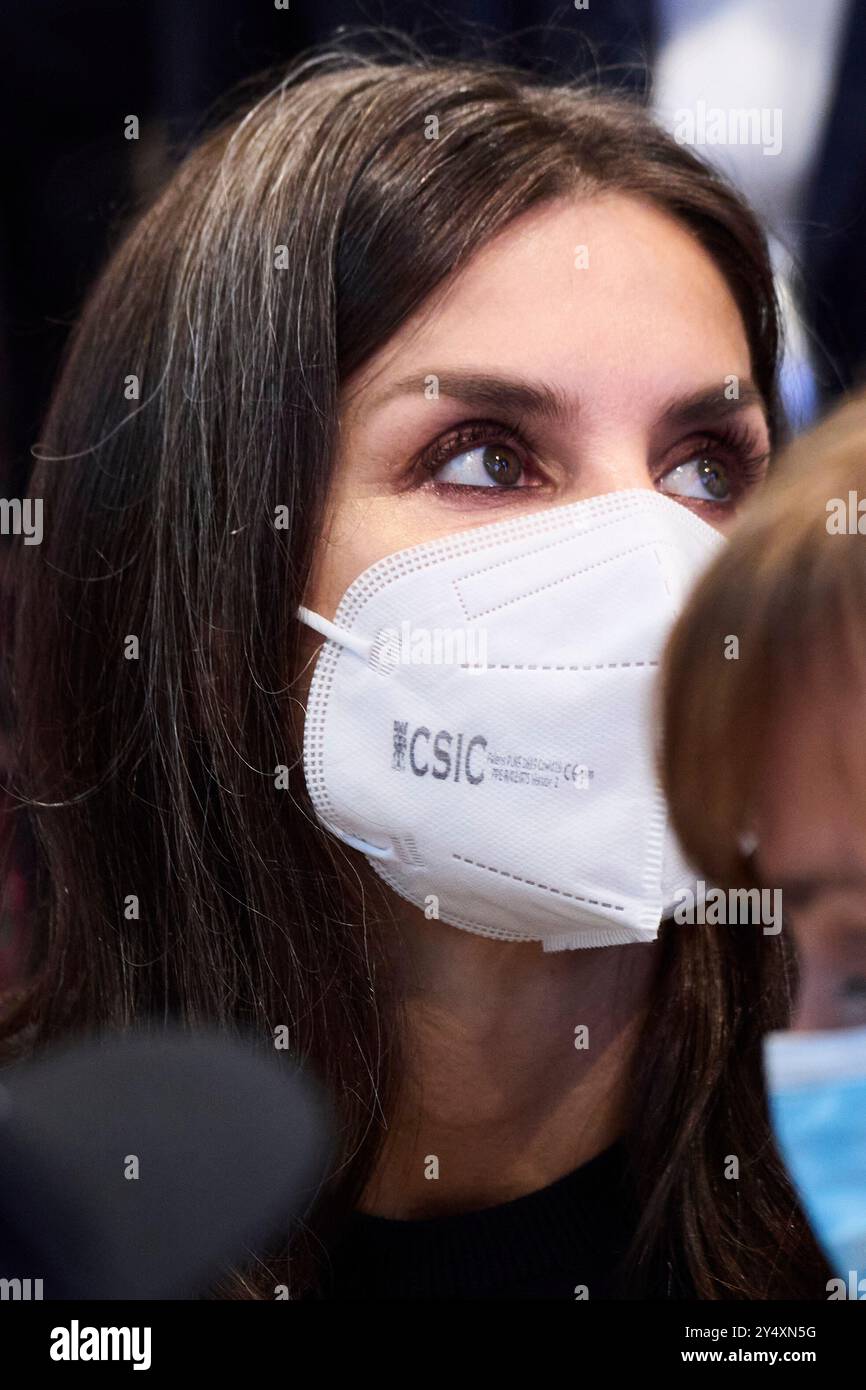 Königin Letizia von Spanien nimmt am 7. März 2022 im Kulturzentrum La Termica und im Auditorium von Edgar Neville in Madrid Teil. Stockfoto