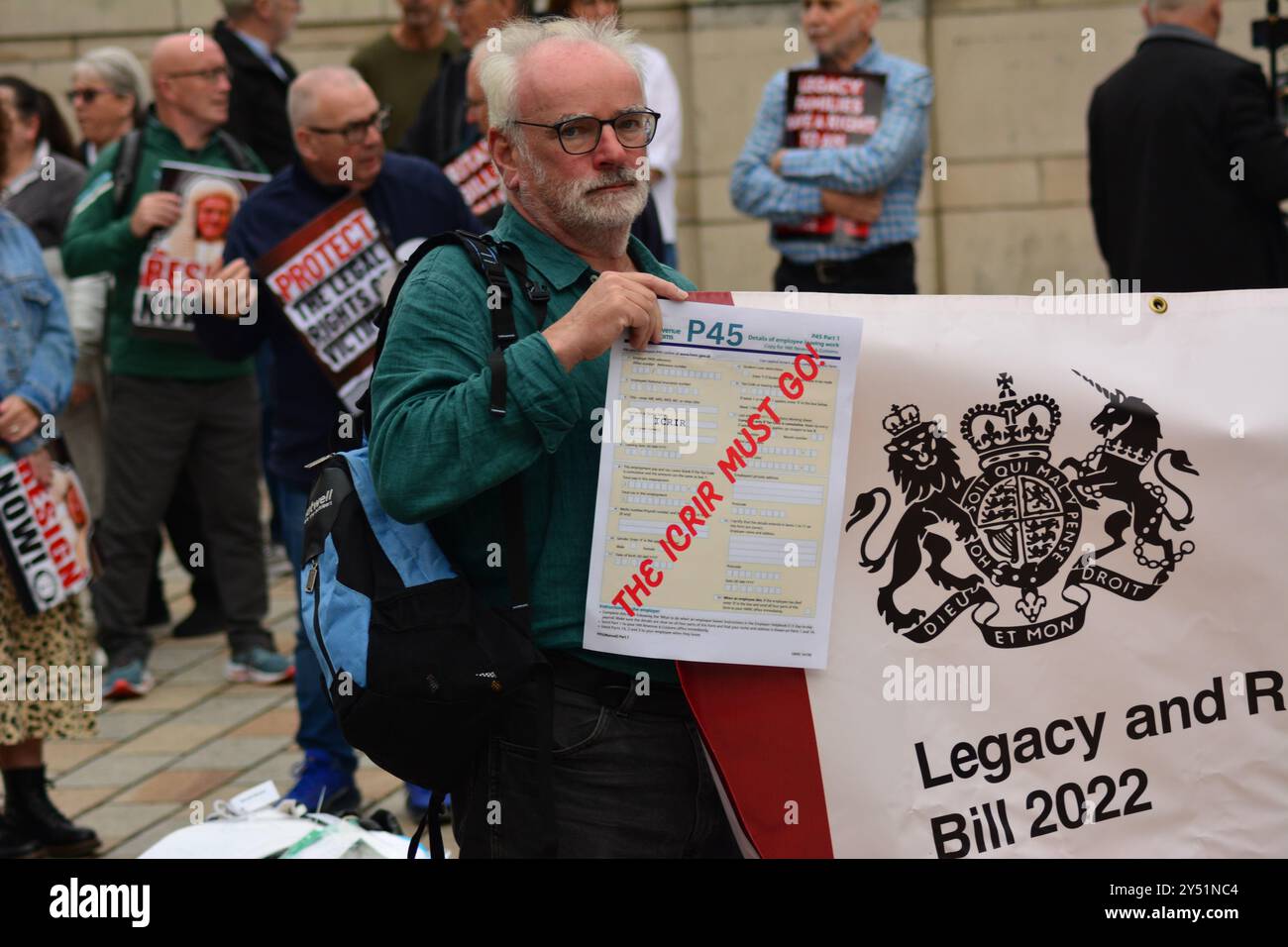 Belfast, Vereinigtes Königreich 20/09/2024 Legacy-Aktivisten nehmen an Protesten vor dem Belfast Royal Court of Justice in Belfast Nordirland Teil Credit:HeadlineX/Alamy Live News Stockfoto