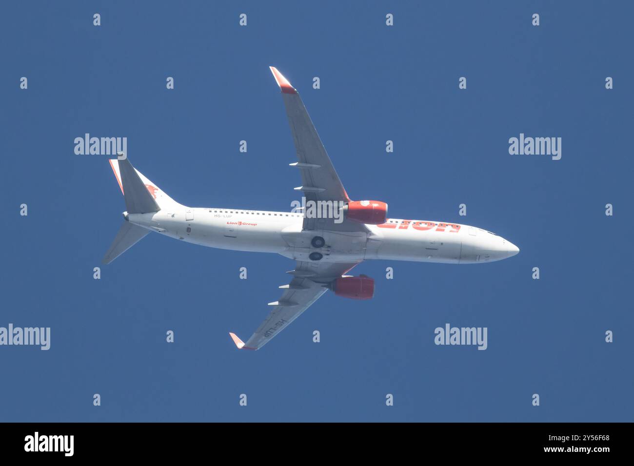 Chiangmai, Thailand - 26. Dezember 2023: HS-LUP Boeing 737-800 der Thai Lionair Airline. Fahren Sie vom Flughafen Chiangmai nach Bangkok. Stockfoto