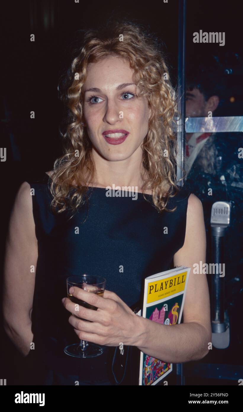 Sarah Jessica Parker nimmt am 23. März 1995 an der Eröffnungsnacht von „How to Success in Business Without Really TRY“ im Richard Rodgers Theatre in New York City Teil. Foto: Henry McGee/MediaPunch Stockfoto