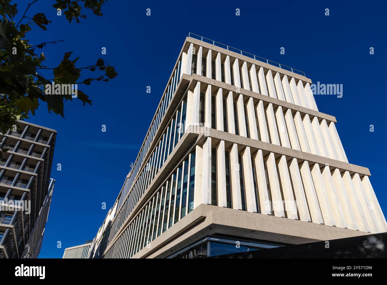 Plattform G, Googles neues Hauptgebäude in Kings Cross, kurz vor Fertigstellung, London, England Stockfoto