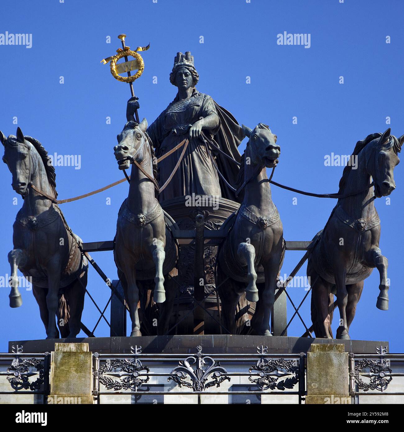 Brunswick Quadriga mit Brunonia, Entwurf von Carl Theodor Ottmer, Braunschweiger Palast, Niedersachsen, Deutschland, Europa Stockfoto
