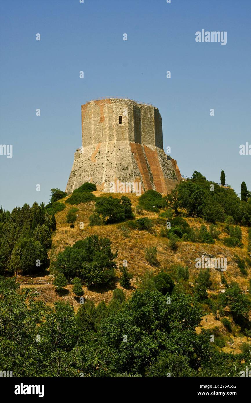 Das Dorf Castiglione d'Orcia ist ein Beispiel für mittelalterliche Architektur perfekt erhalten Stockfoto