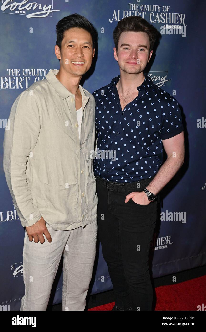 Burbank, KALIFORNIEN USA – 7. September 2024: Harry Shum Jr, Chris Colfer nimmt an der Eröffnungsnacht von The Civility of Albert Cashier im Colony Theater Teil. Stockfoto