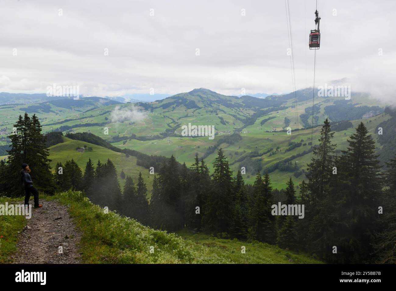 Ebenalp, Schweiz – 13. Juli 2024: Blick auf die Ebenalp in den Schweizer alpen Stockfoto