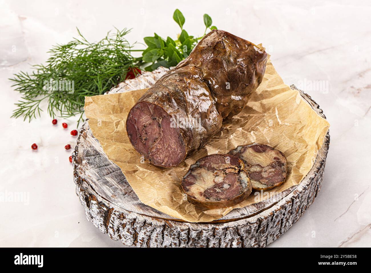 Kazy: Traditionelle kasachische Pferdefleischwurst Stockfoto