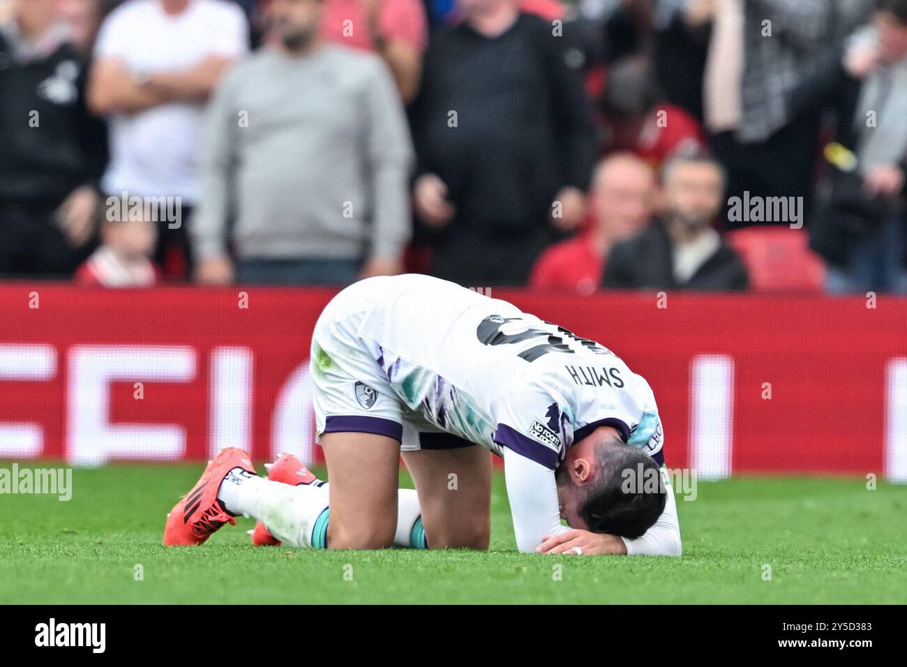 Adam Smith aus Bournemouth reagiert in Vollzeit während des Premier League-Spiels Liverpool gegen Bournemouth in Anfield, Liverpool, Vereinigtes Königreich, 21. September 2024 (Foto: Cody Froggatt/News Images) Stockfoto