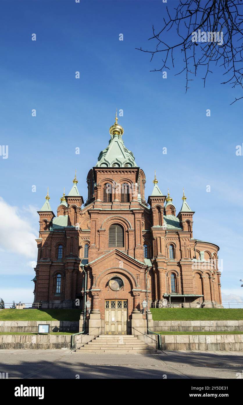 Außendetail der orthodoxen Kathedrale Uspenski, berühmtes Wahrzeichen in helsinki Stadt finnland Stockfoto