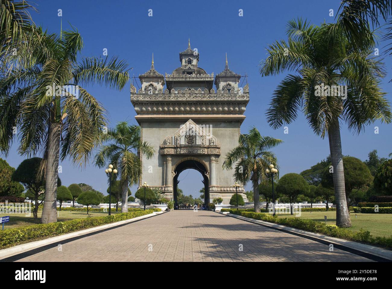 Patuxai Bogendenkmal in vientiane laos Stockfoto