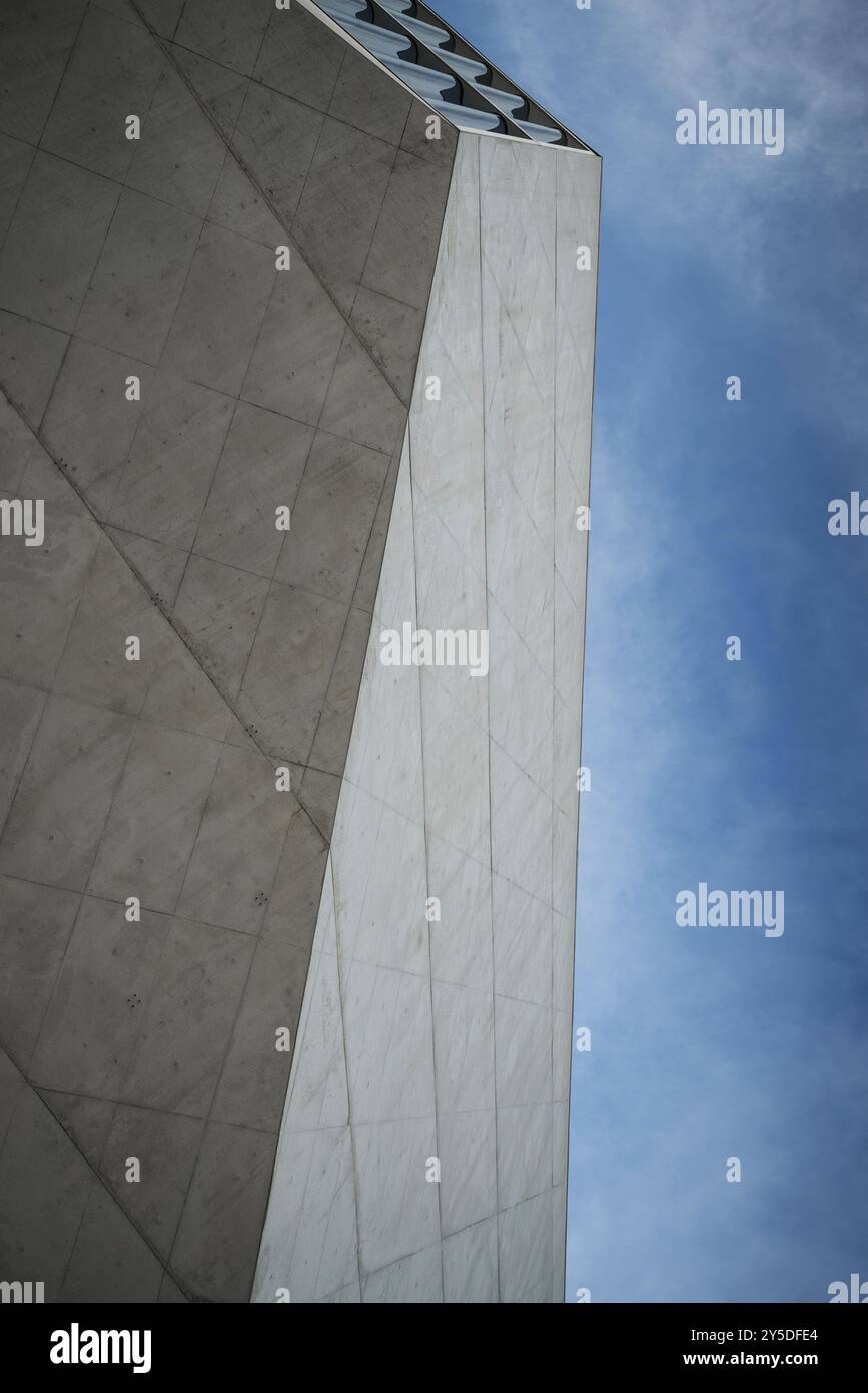 Casa da musica ist ein Wahrzeichen der modernen Architektur in porto portugal Stockfoto
