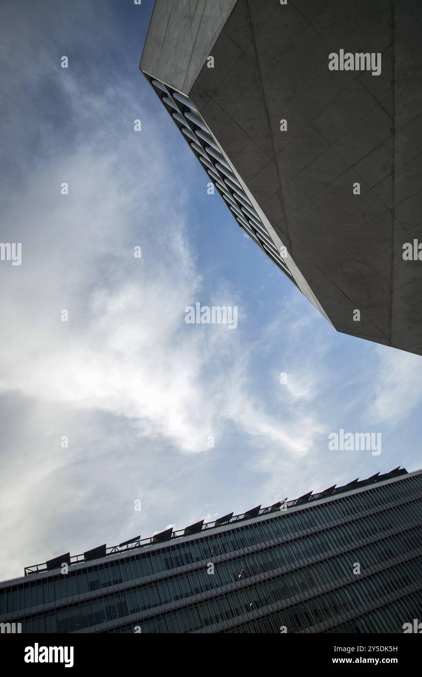 Casa da musica ist ein Wahrzeichen der modernen Architektur in porto portugal Stockfoto