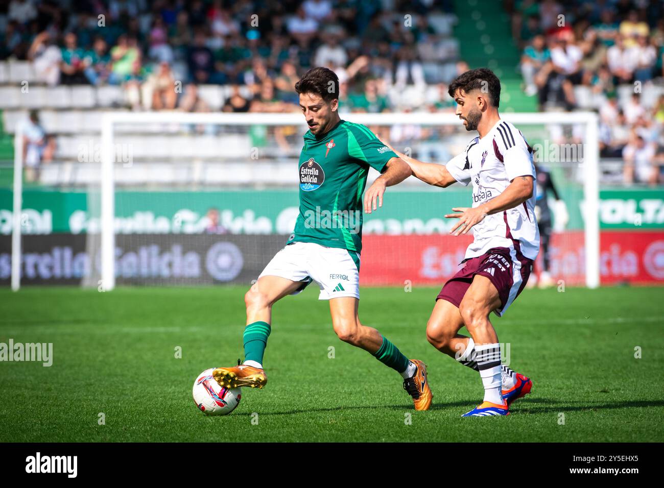 Ferrol, Spanien. 21. September 2024. Hypermotion League. Tag 6. Racing Club Ferrol gegen Albacete Balompie. Ein Malata-Stadion. Julian Delmas während des Spiels Stockfoto