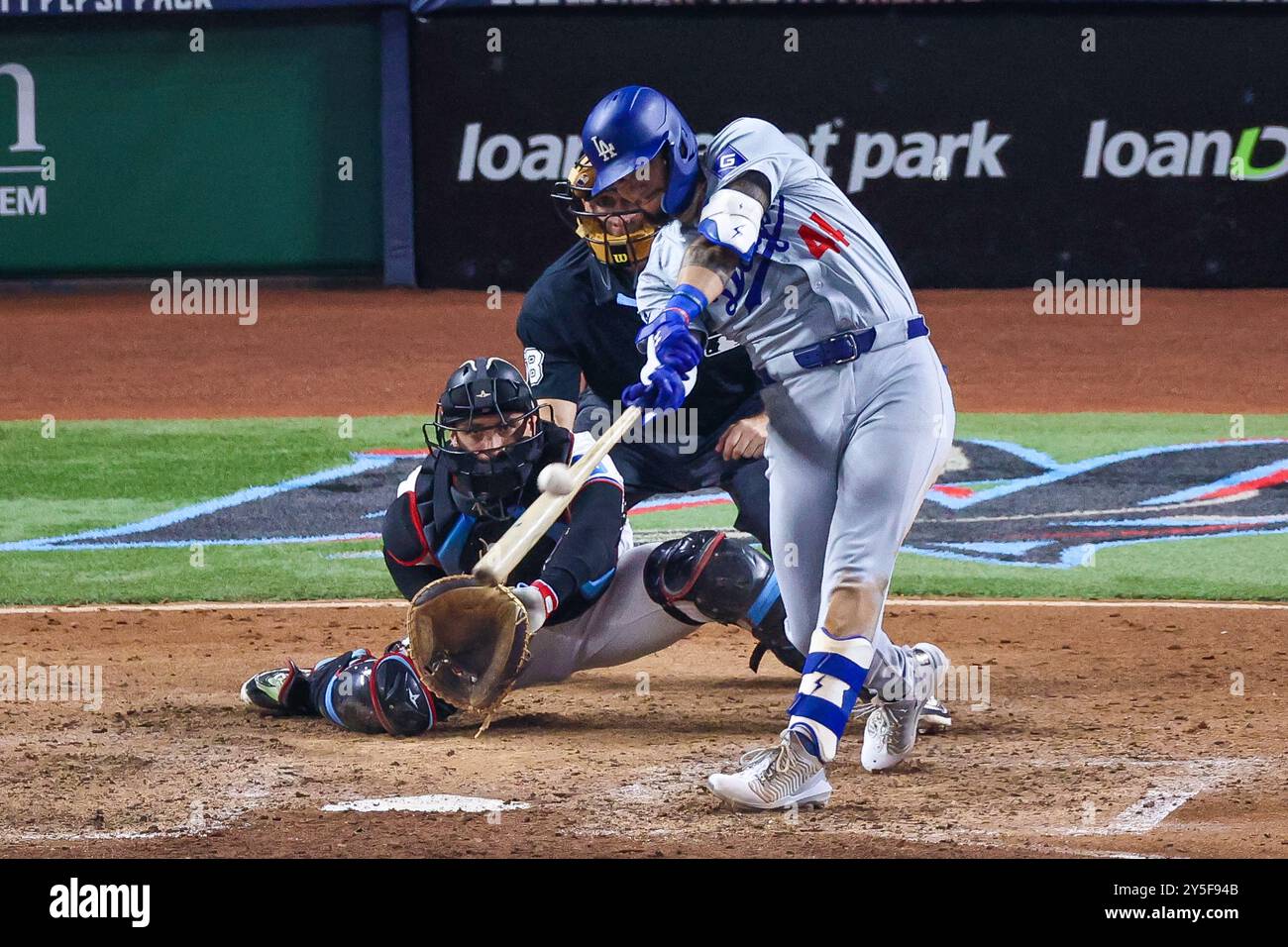 MIAMI, FLORIDA - 19. SEPTEMBER 2024: Shohei Ohtani beim Spiel 50/50, Miami Marlins und Los Angeles Dodgers, Foto: Chris Arjoon/American Presswire Stockfoto