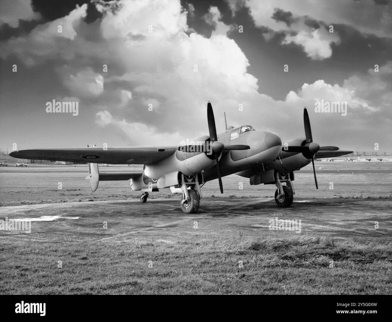 Die Bristol Type 163 Buckingham war ein britischer Mittelbomber für die Royal Air Force (RAF) im Zweiten Weltkrieg. Von Veranstaltungen überholt, wurde es in kleinen Stückzahlen gebaut und wurde vor allem für Transport- und Verbindungsaufgaben genutzt. Stockfoto