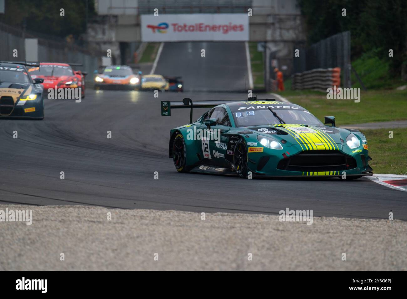 Esteban MUTH, Nicolas BAERT, Sebastian OGAARD, eines Teams Comtoyou Racing, auf einem Aston Martin Vantage AMR GT3 EVO in Aktion während eines Qualyfens der Fanatec GT Word Challenge in Monza während des Fanatec GT Endurance Cup, Endurance Race in Monza, Italien, 22. September 2024 Stockfoto