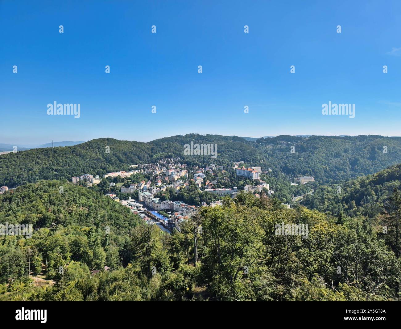 Bunte Stadt Karlsbad Region in der Tschechischen Republik Karlsbad Region in der Tschechischen Republik Karlsbad Tschechische Republik *** Bunte Stadt in der Re Stockfoto