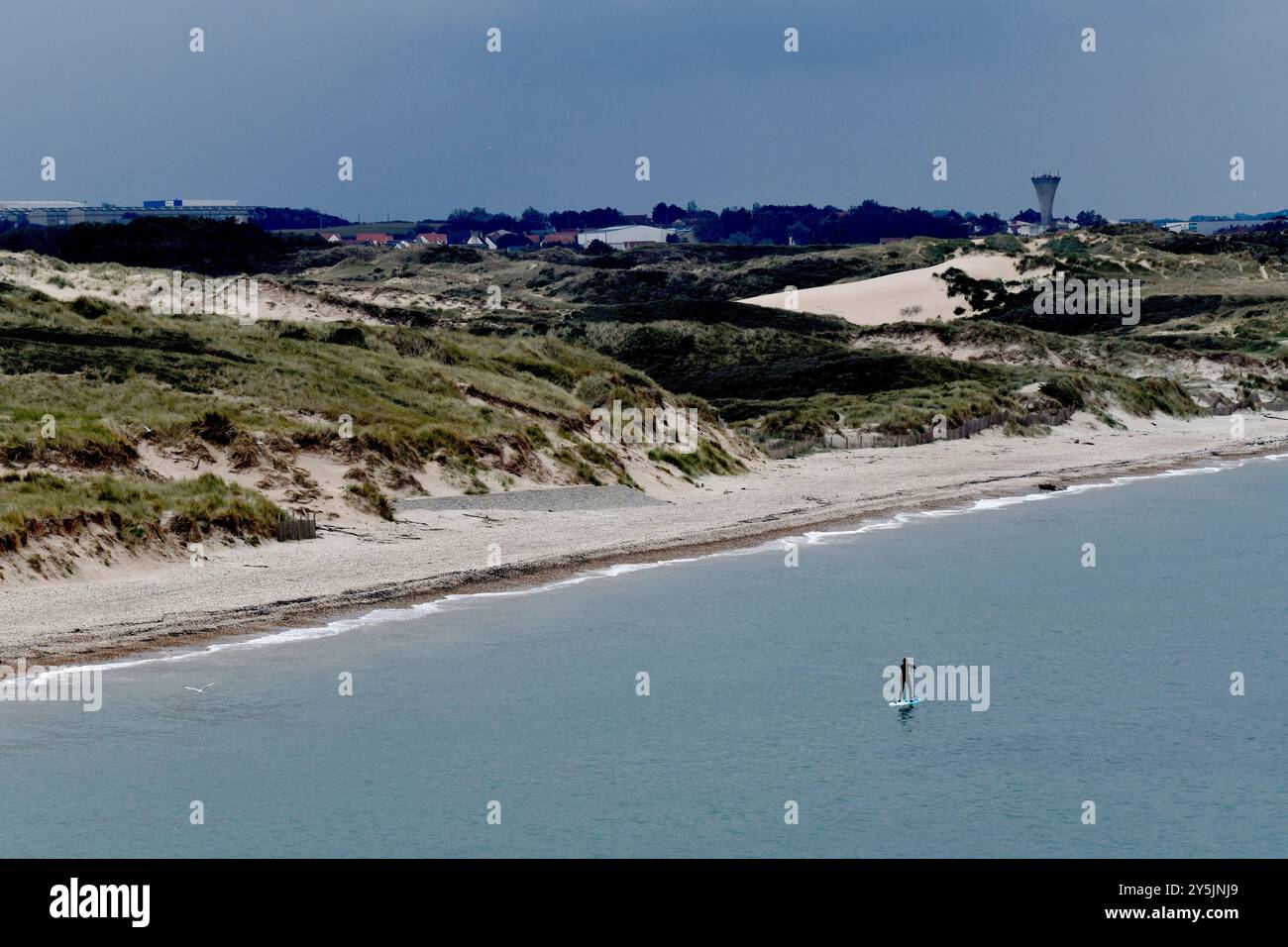 Ambleteuse Strand und Sanddünen Cote d Opal, Nordfrankreich. Hier sind acht Migranten abgereist und starben, als das Schlauchboot im September 2024 sank. Stockfoto