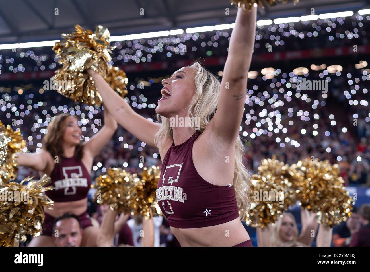 Eine Cheerleaderin feiert den Sieg, GER Rhein Fire vs. Vienna Vikings, Fußball, Europameisterschaft, Saison 2024, 22.09.2024 Foto: Eibner-Pressefoto/Fabian Friese Stockfoto