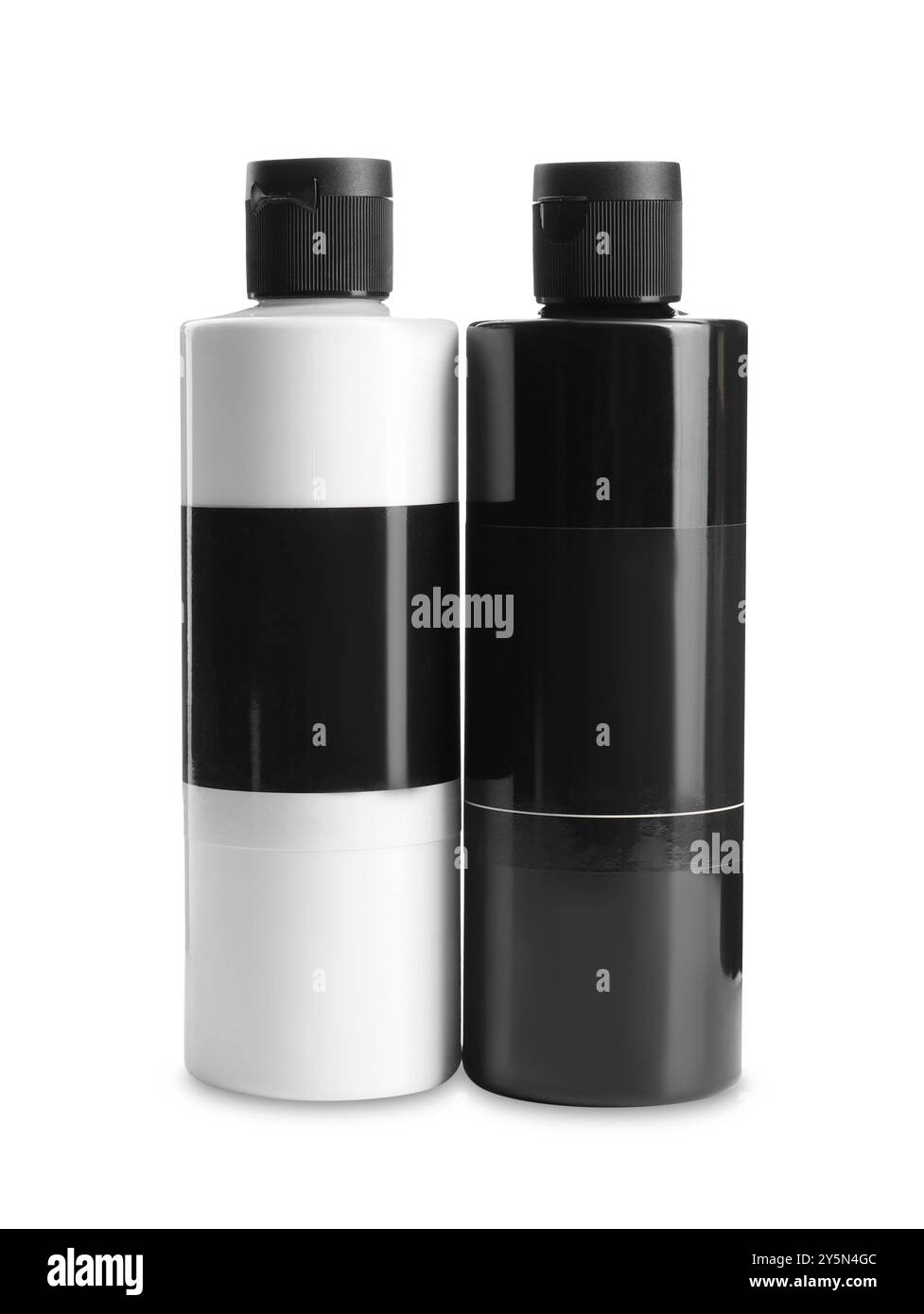 Acrylfarben verschiedener Farben in Flaschen isoliert auf weiß Stockfoto