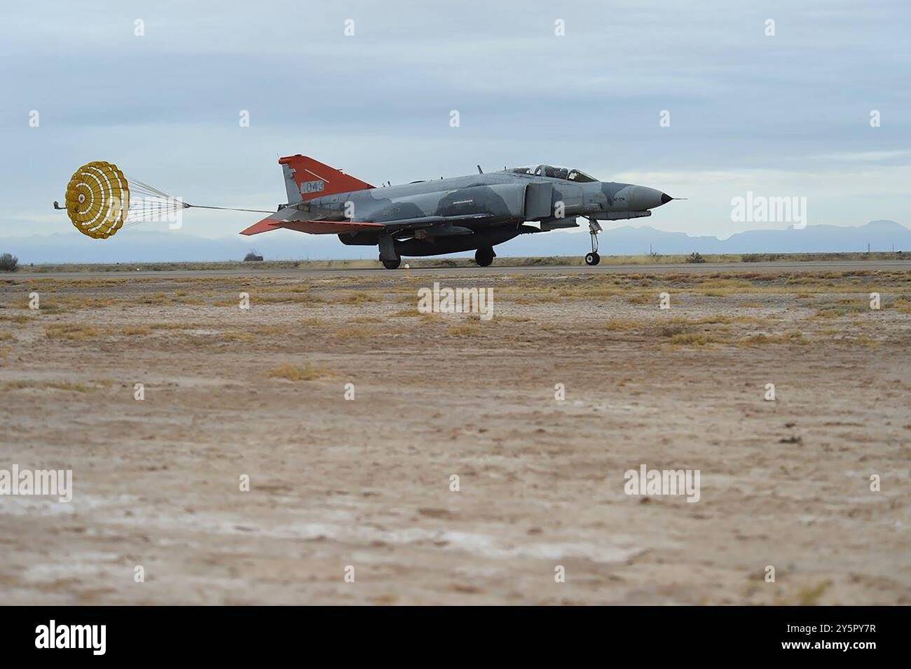 Flieger der 82nd Aerial Target Squadron, Det. 1 auf der Holloman Air Force Base, NEUSEELAND, befanden den letzten Flug des QF-4 Phantom als Teil der Phinal Stockfoto
