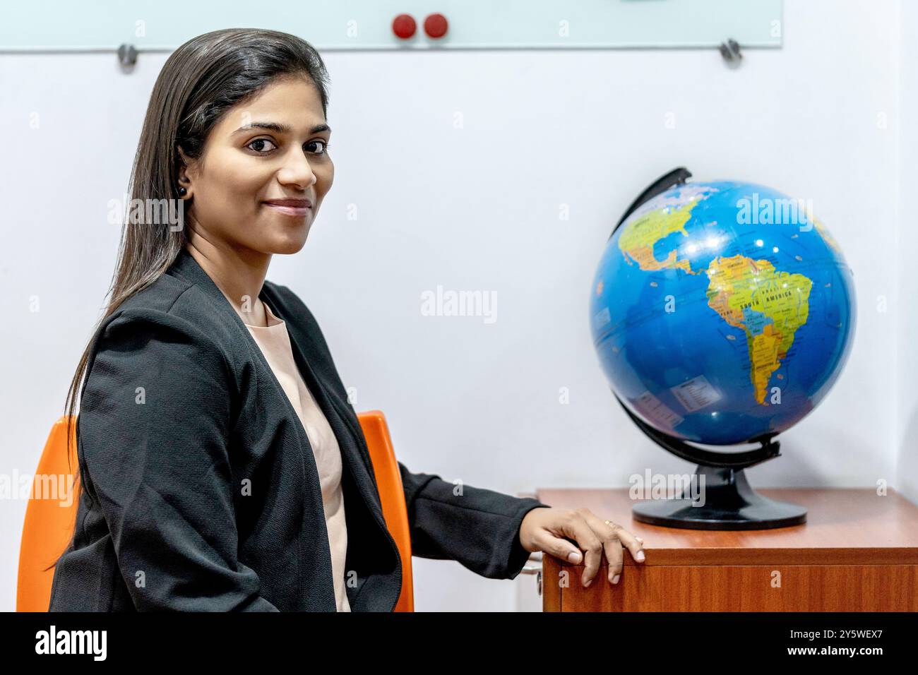 Professionelle indische Reisebuchungsagentur, Reiseplaner, Reiseberatung, globaler Tourismusexperte, Urlaubsplanung, und zuverlässiger Agent Stockfoto