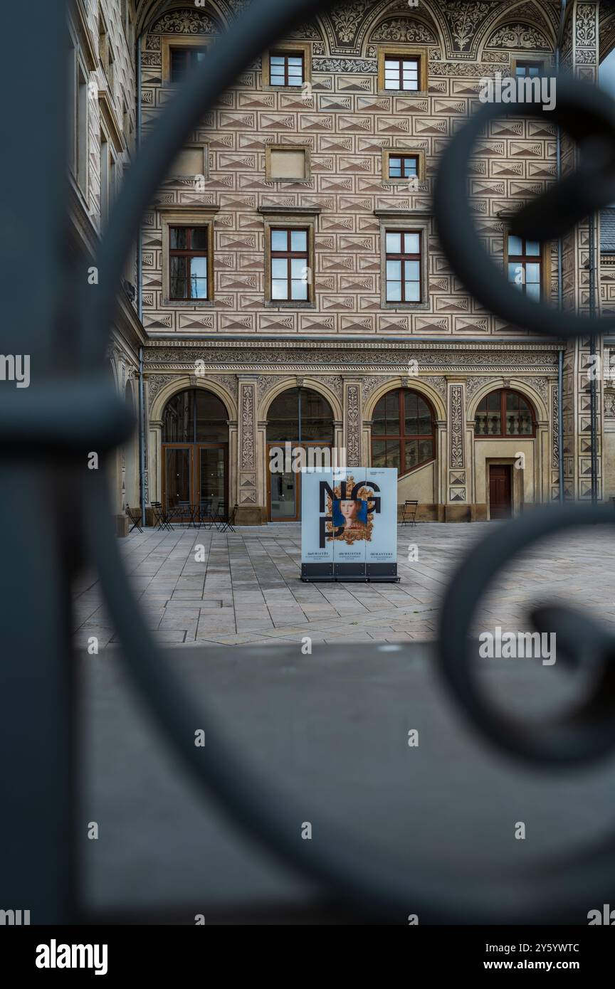 Schlossfassade Schwarzenberg in Prag Stockfoto