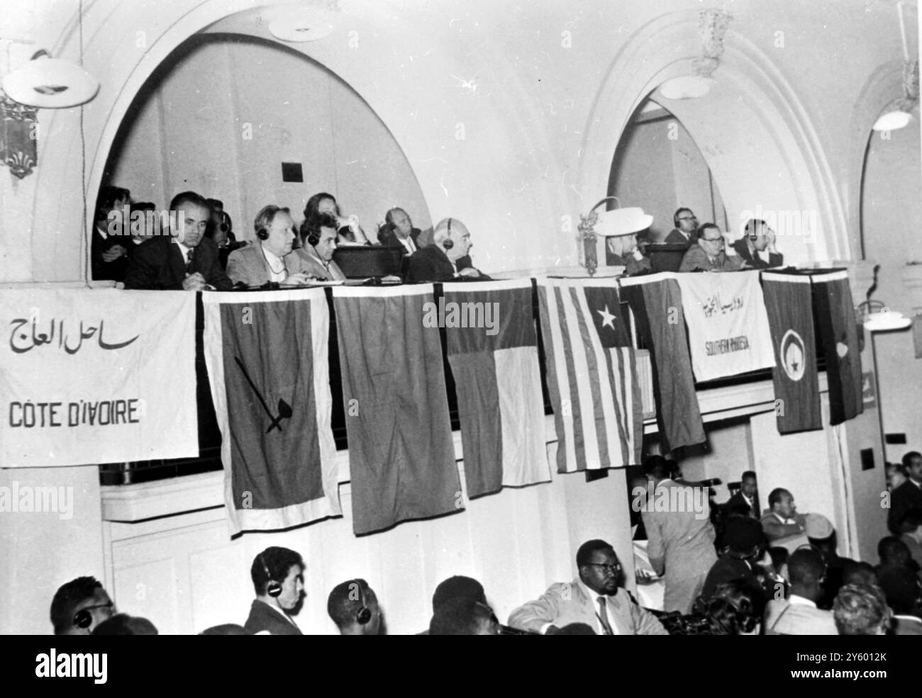 KONFERENZ IN KAIRO - 35 AFRIKANISCHE LÄNDER 500 POLITIKER 28. MÄRZ 1961 Stockfoto