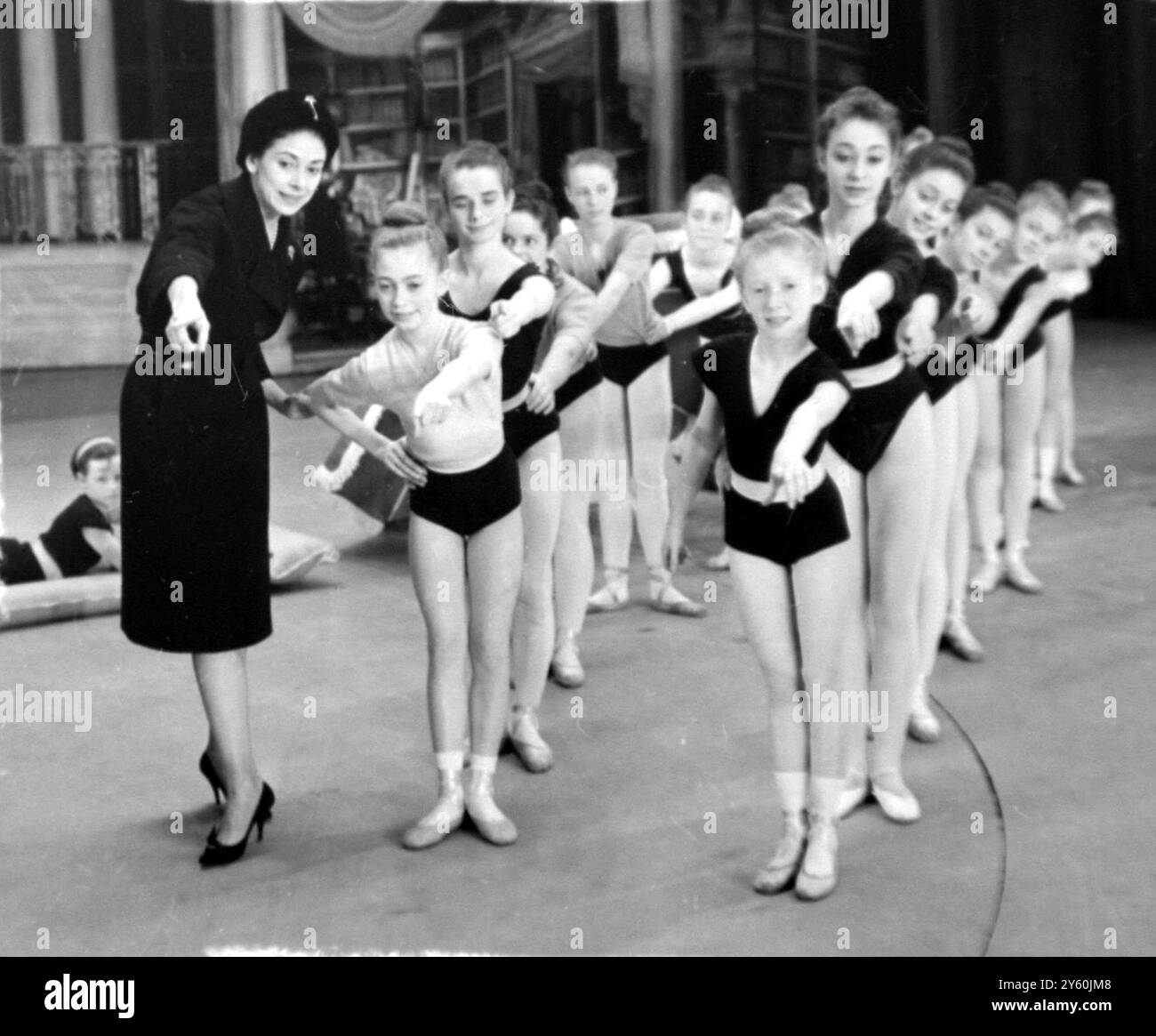 PRIMA BALLERINA DAME MARGOT FONTEYN JUNGE TÄNZER / 4. DEZEMBER 1960 Stockfoto