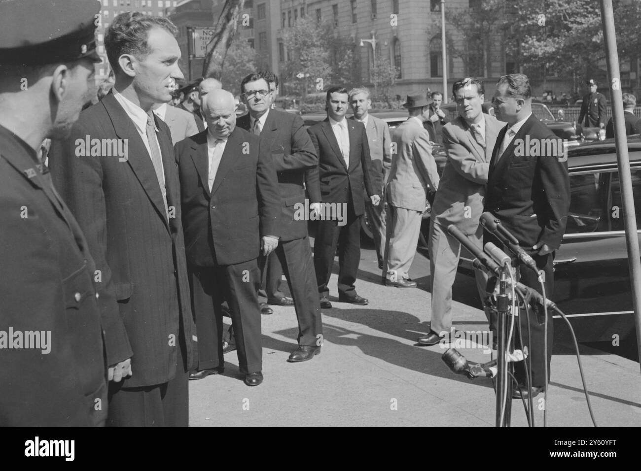 SOWJETISCHER PREMIER NIKITA KRUSHCHEV SOWJETISCHES UN-HAUPTQUARTIER (HQ) MIT COMM LDRS / 28. SEPTEMBER 1960 Stockfoto