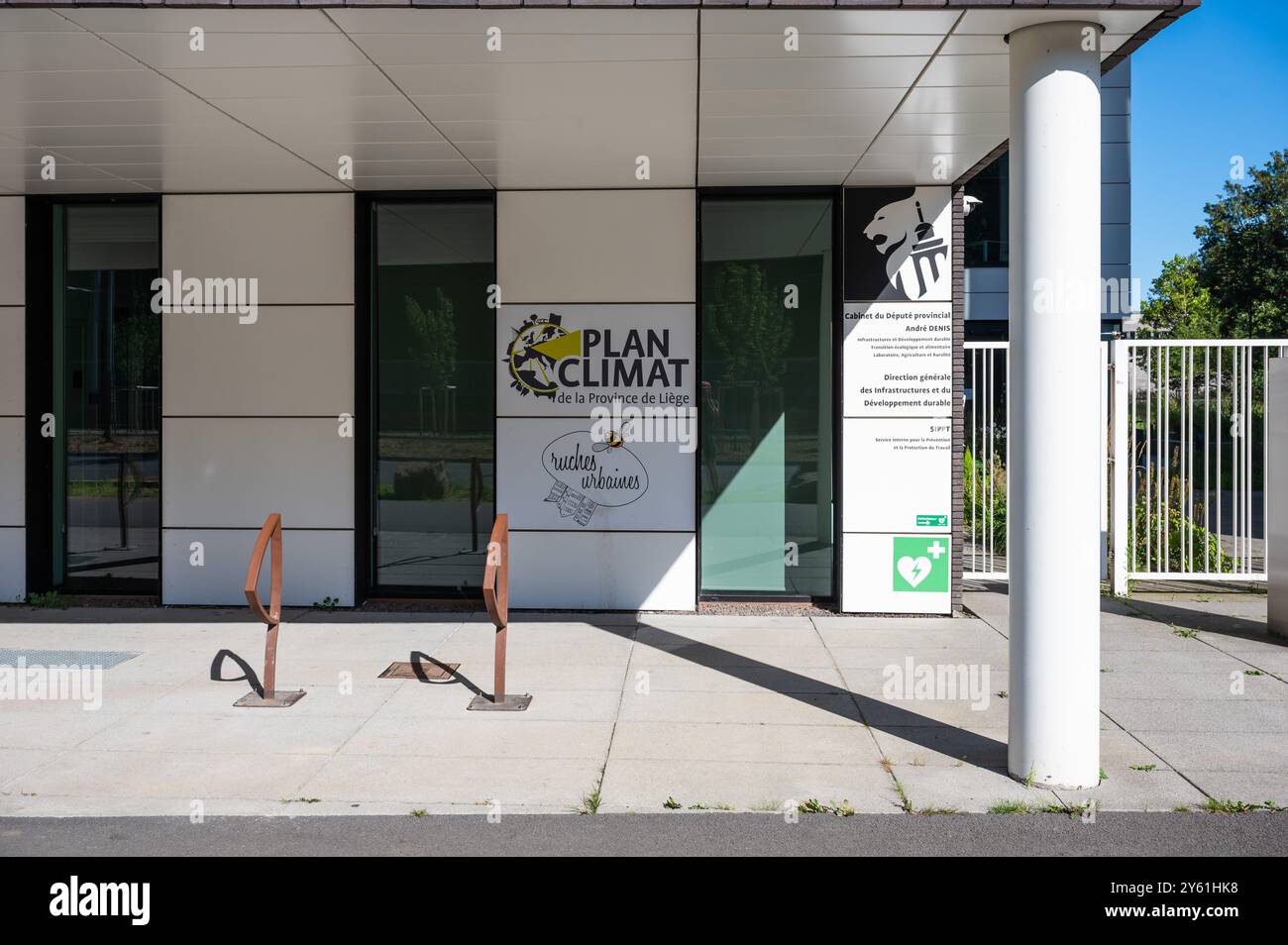 Lüttich, Belgien, 10. August 2024 - Kabinett für Beschäftigung, Arbeitssicherheit und nachhaltige Entwicklung Stockfoto