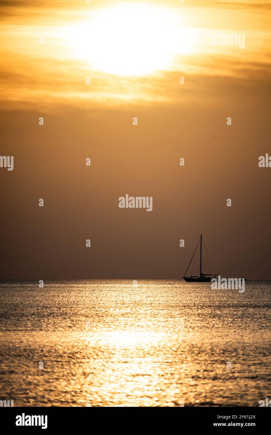 Silhouetten von Boot(s), Marathon Key, Florida Keys, Florida, USA Stockfoto