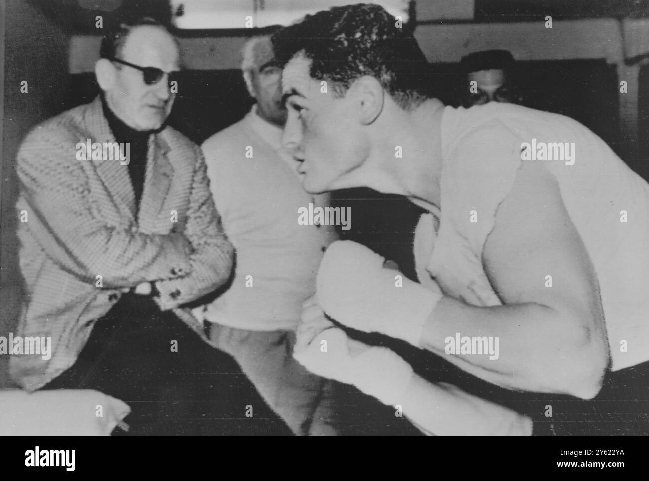 DER FRANZÖSISCHE KAMPFFLUGZEUGE ALPHONSE HALIMI WÄHREND DES TRAININGS AM 14. JANUAR 1960 Stockfoto