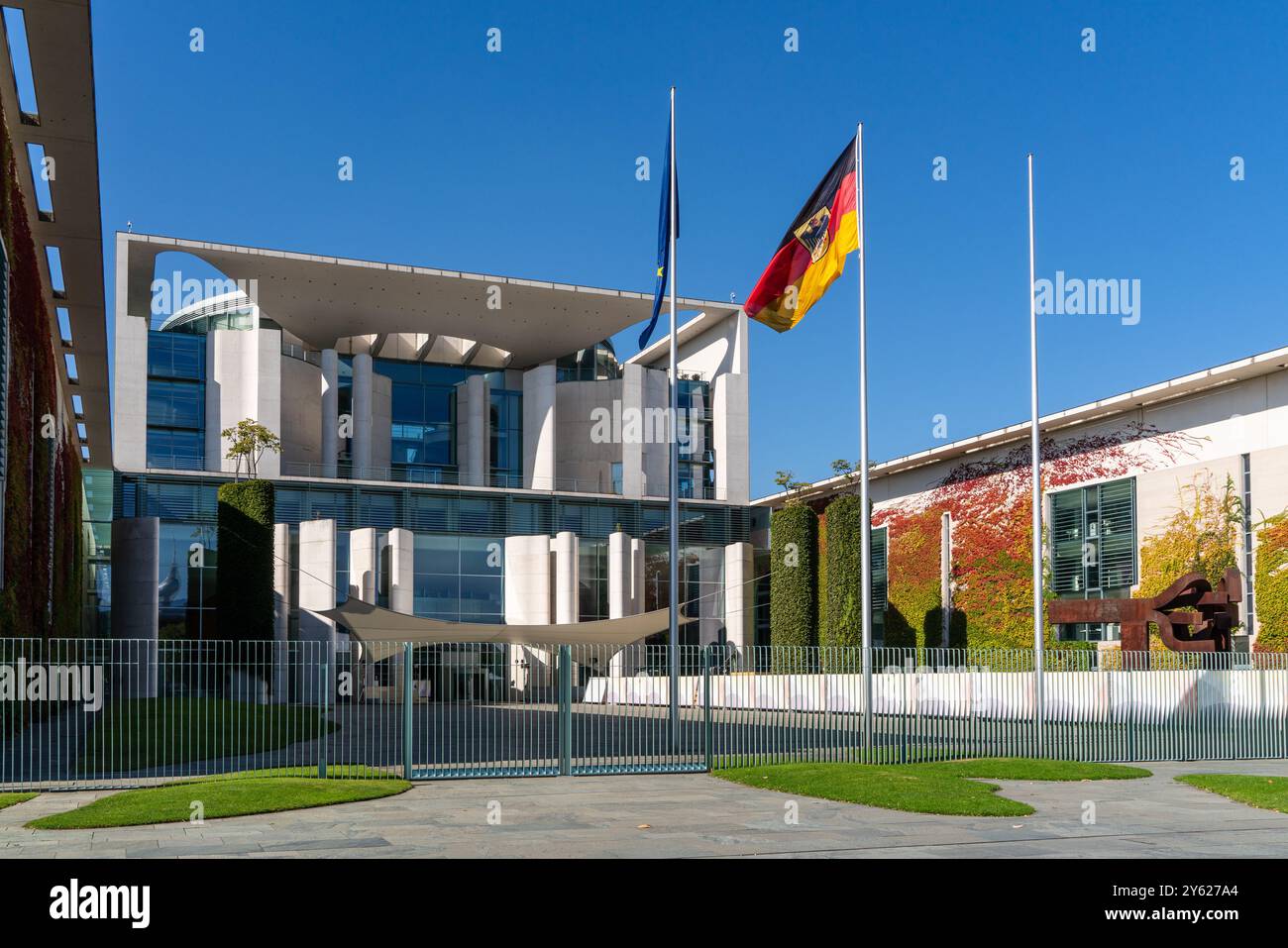 Berlin 2024: Das Bundeskanzleramt ist der offizielle Wohnsitz des Bundeskanzlers. Stockfoto