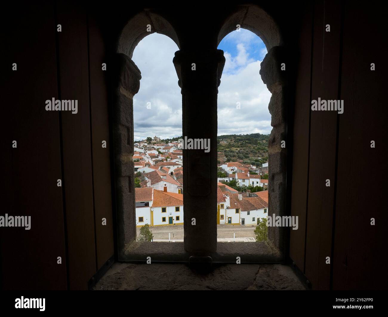 Blick auf das traditionelle Dorf Amieira do Tejo in Alentejo, Portugal Stockfoto