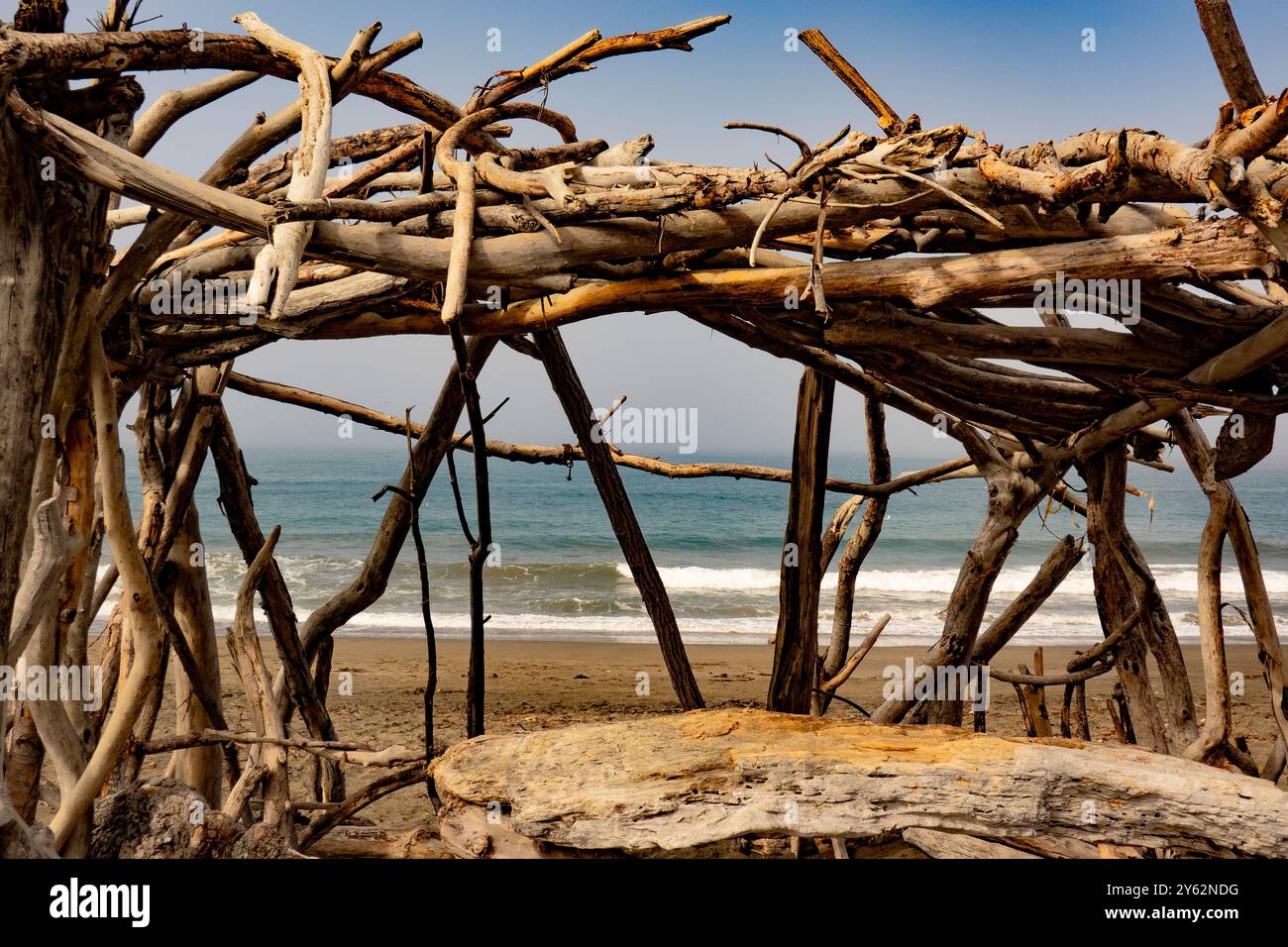 Driftwood Beach Shack am Moonstone Beach in Cambria, Kalifornien. Stockfoto