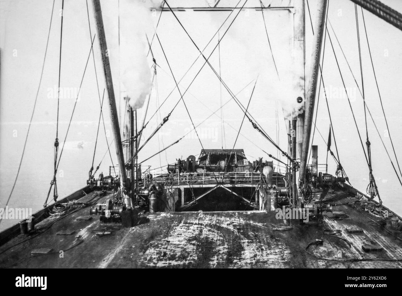 Walfang im südlichen Ozean 1910-1920, Leben an Bord eines norwegischen Walfängers, einzigartige Fotos vom Schiffsarzt. Stockfoto