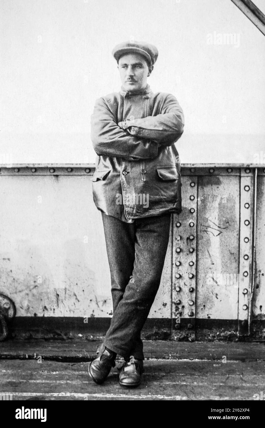 Walfang im südlichen Ozean 1910-1920, Besatzung an Bord eines norwegischen Walfangschiffs, einzigartige Fotos vom Schiffsarzt. Stockfoto