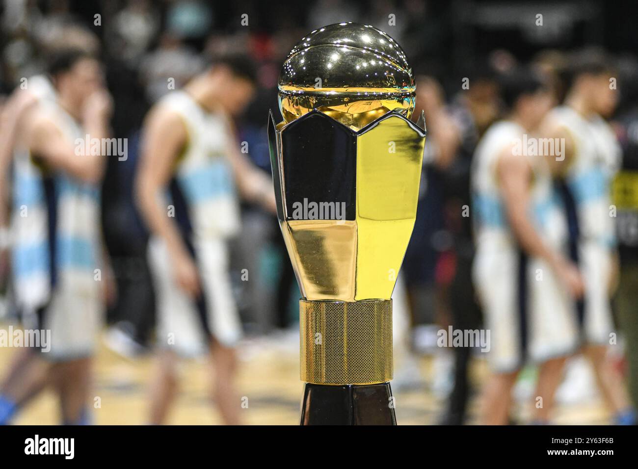 Trophäe der FIBA Basketball Americup U18 Champions. Buenos Aires 2024 Stockfoto