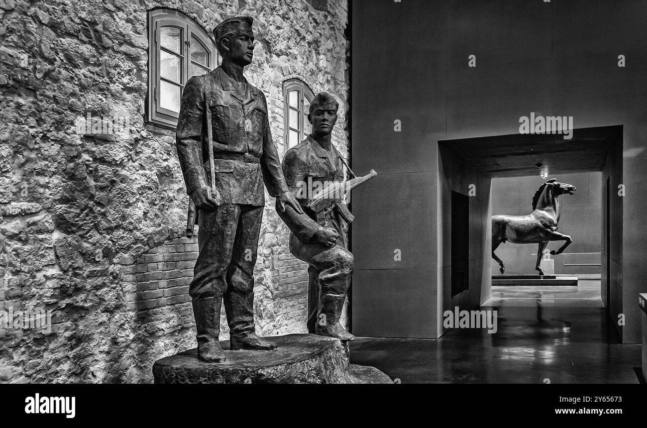 Berlin Spandau Zitadelle Spandau, Ausstellung: Enthüllt. Berlin und seine Denkmäler: DDR Grenztruppen - 24.09.2024 Spandau *** Berlin Spandau Zitadelle Spandau, Ausstellung enthüllt Berlin und seine Denkmäler DDR Grenztruppen 24 09 2024 Spandau Stockfoto