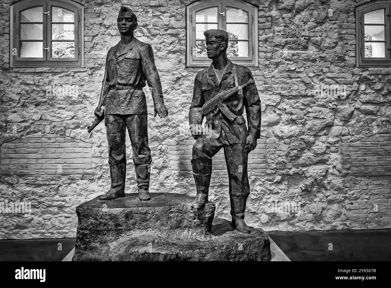 Berlin Spandau Zitadelle Spandau, Ausstellung: Enthüllt. Berlin und seine Denkmäler: DDR Grenztruppen - 24.09.2024 Spandau *** Berlin Spandau Zitadelle Spandau, Ausstellung enthüllt Berlin und seine Denkmäler DDR Grenztruppen 24 09 2024 Spandau Stockfoto