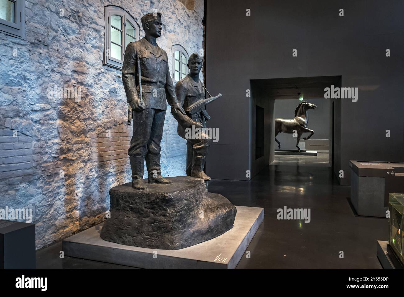 Berlin Spandau Zitadelle Spandau, Ausstellung: Enthüllt. Berlin und seine Denkmäler: DDR Grenztruppen - 24.09.2024 Spandau *** Berlin Spandau Zitadelle Spandau, Ausstellung enthüllt Berlin und seine Denkmäler DDR Grenztruppen 24 09 2024 Spandau Stockfoto