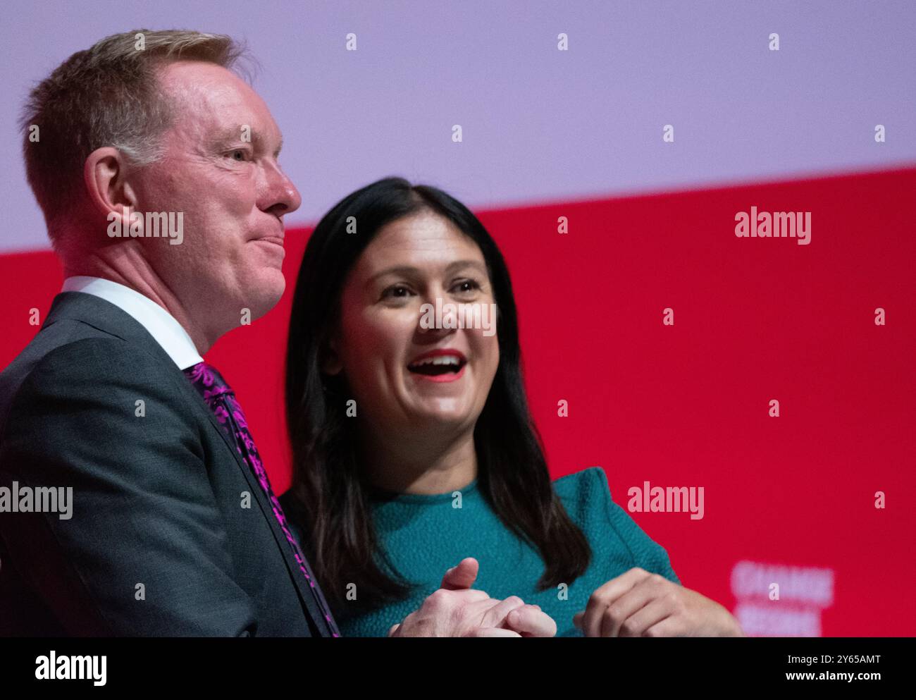 Liverpool, Großbritannien. September 2024. Lisa Nandy Parlamentssekretärin für Kultur, Medien und Sport hält eine Rede und spricht dann mit Sir Christopher Bryant Parlamentsabgeordneter für Rhondda und Ogmore Liverpool UK Credit: GaryRobertsphotography/Alamy Live News Stockfoto