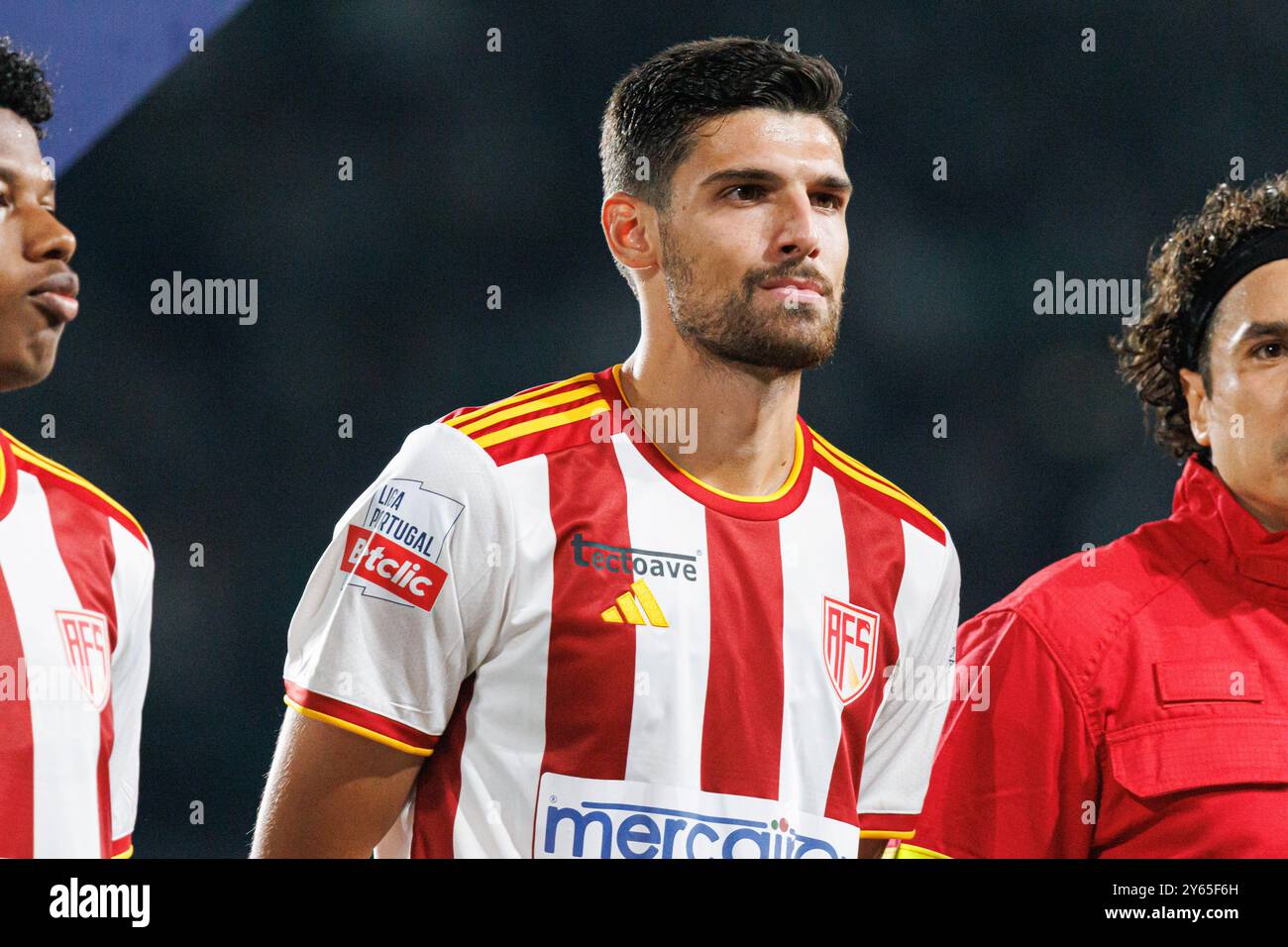 Lissabon, Portugal. September 2024. Baptiste Roux (AVS) wurde während des Spiels der Liga Portugal zwischen den Teams Sporting CP und AVS Futebol SAD im Estadio Jose Alvalade gesehen. Endpunktzahl 3:0 Credit: SOPA Images Limited/Alamy Live News Stockfoto