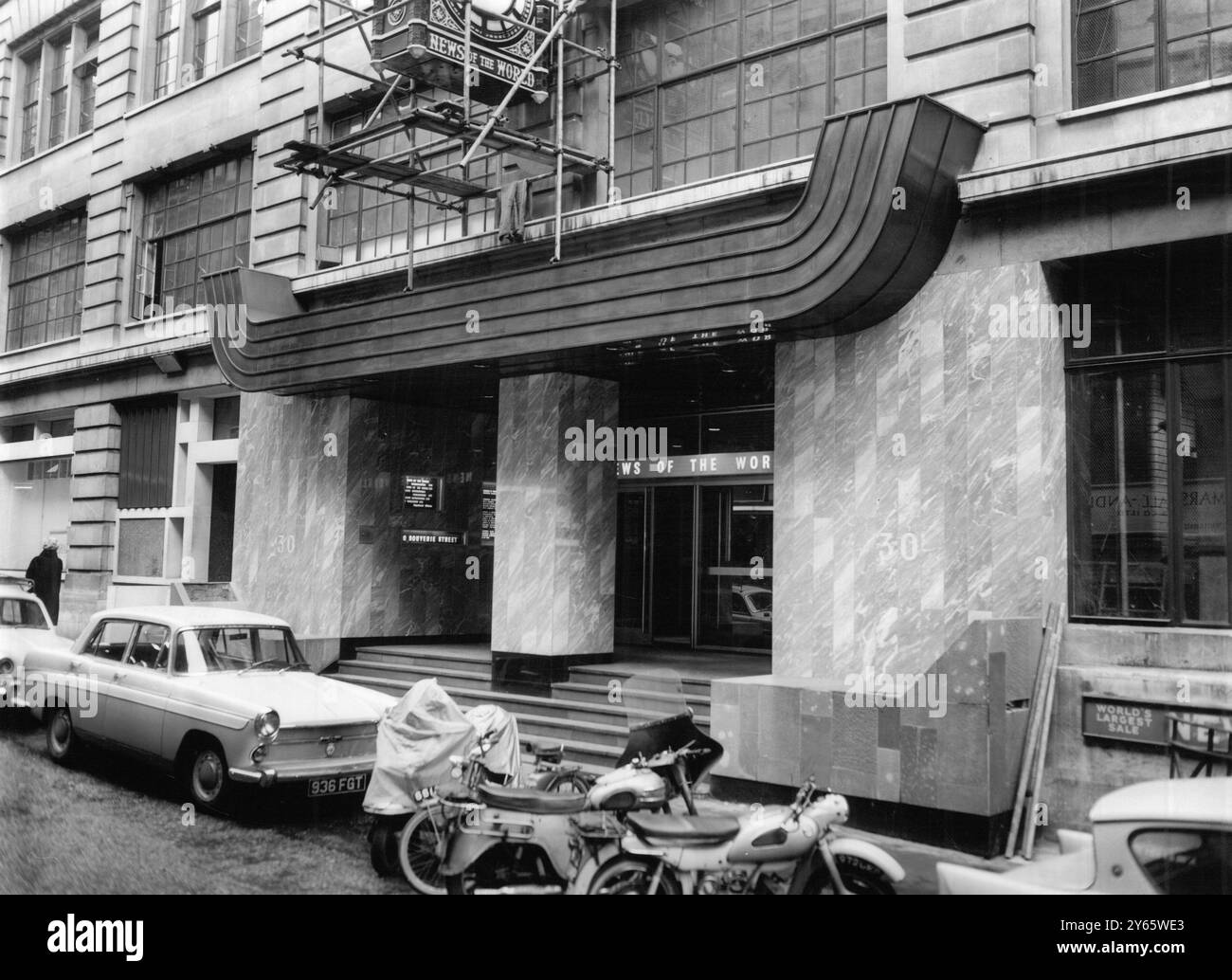 Außenansicht der Büros in 1963 Bouverie Street, London, England Credit: TopFoto.co.uk Stockfoto